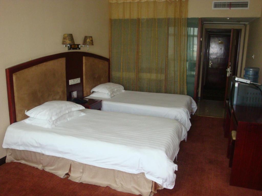 Yiwu Bairui Hotel Zimmer foto